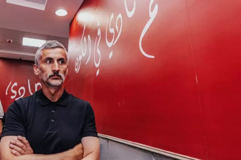 ريبيرو يرفض طلب استعارة لاعبين من أورلاندو ويكشف عن أولويات الأهلي ريبيرو يرفض طلب استعارة لاعبين من أورلاندو ويكشف عن أولويات الأهلي