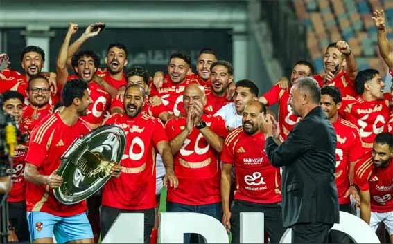 ريبيرو يشارك أفكاره حول هجوم الأهلي في مواجهة فريق ميسي بكأس العالم للأندية ريبيرو يشارك أفكاره حول هجوم الأهلي في مواجهة فريق ميسي بكأس العالم للأندية