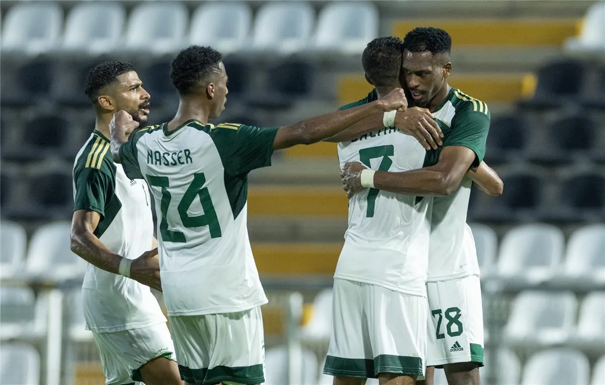رينارد يُكشف عن تشكيلة المنتخب السعودي لمواجهة البحرين في تصفيات كأس العالم رينارد يُكشف عن تشكيلة المنتخب السعودي لمواجهة البحرين في تصفيات كأس العالم