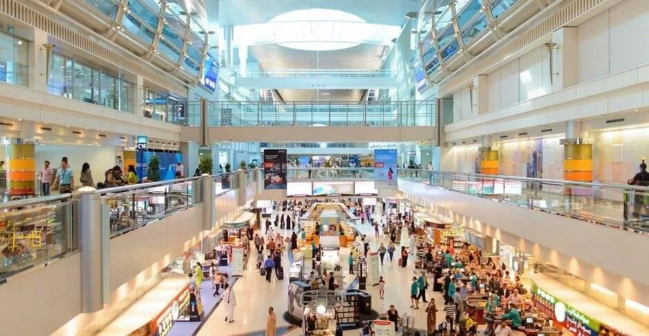 زيادة الطلب على رحلات الطيران في دبي بسبب عطلات «الأضحى» والصيف زيادة الطلب على رحلات الطيران في دبي بسبب عطلات «الأضحى» والصيف