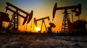 زيادة بنسبة 1.5% في أسعار النفط.. وإغلاق خام برنت فوق 65 دولاراً