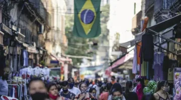 زيادة طفيفة في ديون القطاع العام البرازيلي إلى 76.1% من الناتج المحلي في مايو