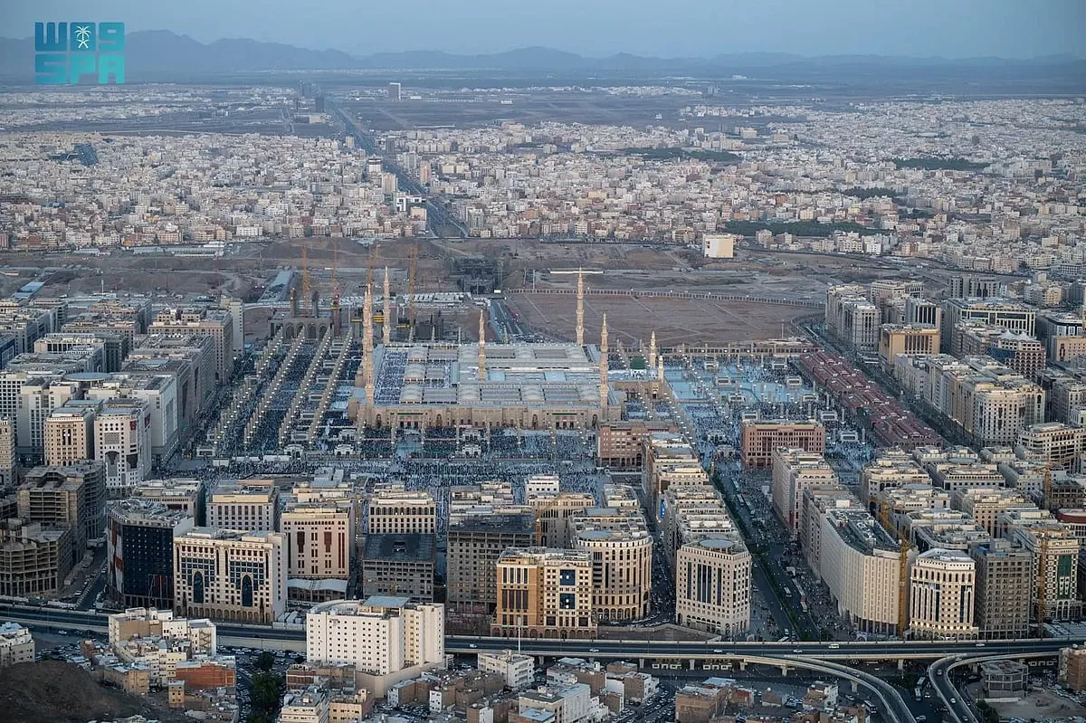 زيادة عدد الزوار تعزز نمو القطاع السياحي في المدينة المنورة بنسبة 18.7% زيادة عدد الزوار تعزز نمو القطاع السياحي في المدينة المنورة بنسبة 18.7%