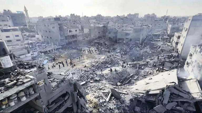 زيادة عدد الشهداء في الهجوم الإسرائيلي على مخيم جباليا إلى 16 شهيدًا زيادة عدد الشهداء في الهجوم الإسرائيلي على مخيم جباليا إلى 16 شهيدًا