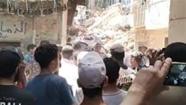 زيادة عدد ضحايا انهيار عقار حدائق القبة إلى 11 بعد العثور على جثة سيدة مفقودة.