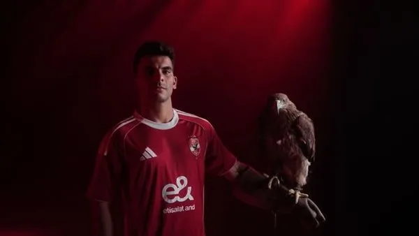زيزو بعد الانتقال إلى الأهلي: «كنت أحب الزمالك حقًا ولم أكن أنوي المغادرة» زيزو بعد الانتقال إلى الأهلي: «كنت أحب الزمالك حقًا ولم أكن أنوي المغادرة»