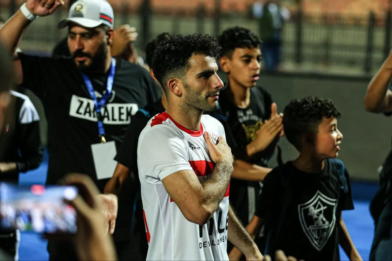 زيزو: لم أترك الزمالك من أجل المال.. وإدارة النادي كانت “خائفة” من مواجهة الجماهير زيزو: لم أترك الزمالك من أجل المال.. وإدارة النادي كانت “خائفة” من مواجهة الجماهير