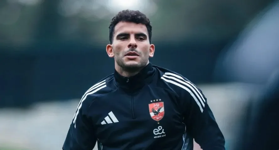زيزو يثير أزمة ثلاثية بين الزمالك والأهلي واتحاد الكرة.. والعقد يكشف عن مفاجأة غير متوقعة زيزو يثير أزمة ثلاثية بين الزمالك والأهلي واتحاد الكرة.. والعقد يكشف عن مفاجأة غير متوقعة