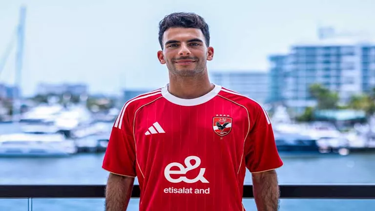 زيزو يكشف عن سبب اختياره لرقم قميصه في الأهلي ويختار أفضل لاعب في مصر. زيزو يكشف عن سبب اختياره لرقم قميصه في الأهلي ويختار أفضل لاعب في مصر.