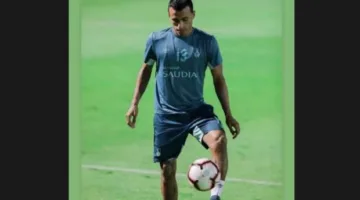 زيزو يُفاجئ محمد عبد الشافي بعد إعلان الزمالك عن انتهاء مسيرته الرياضية (صورة)