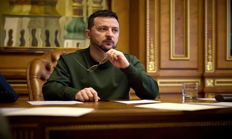 زيلينسكي يطالب برد فعل قوي من أمريكا وأوروبا على الاعتداءات الروسية زيلينسكي يطالب برد فعل قوي من أمريكا وأوروبا على الاعتداءات الروسية