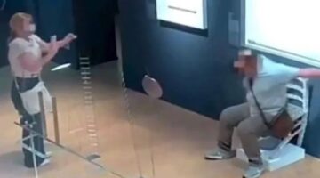 سائح يكسر كرسي “فان جوخ” في معلم ثقافي بإيطاليا ويفر هاربًا