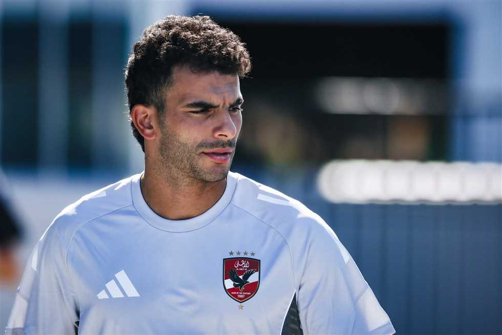 سابق لاعب الزمالك: “زيزو عرض عليّ للرحيل عن النادي.. ومستقبلي يتلاشى” سابق لاعب الزمالك: “زيزو عرض عليّ للرحيل عن النادي.. ومستقبلي يتلاشى”