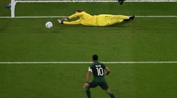 سالم الدوسري وضربات الجزاء: مشكلة مستمرة مع المنتخب السعودي