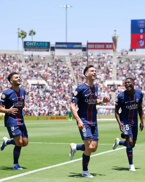 سان جيرمان يتخطى أتلتيكو مدريد بأربعة أهداف.. انطلاقة قوية لبطل أوروبا في كأس العالم للأندية سان جيرمان يتخطى أتلتيكو مدريد بأربعة أهداف.. انطلاقة قوية لبطل أوروبا في كأس العالم للأندية