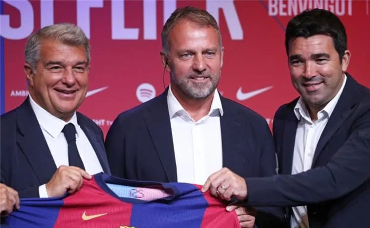 سبورت: برشلونة يستوفي شرط نيكو ويليامز لإتمام الصفقة سبورت: برشلونة يستوفي شرط نيكو ويليامز لإتمام الصفقة