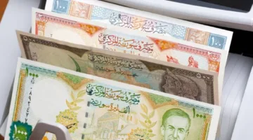 سعر الدولار مقابل الليرة السورية اليوم الأحد 15 يونيو 2025.. زيادة في السوق الموازية