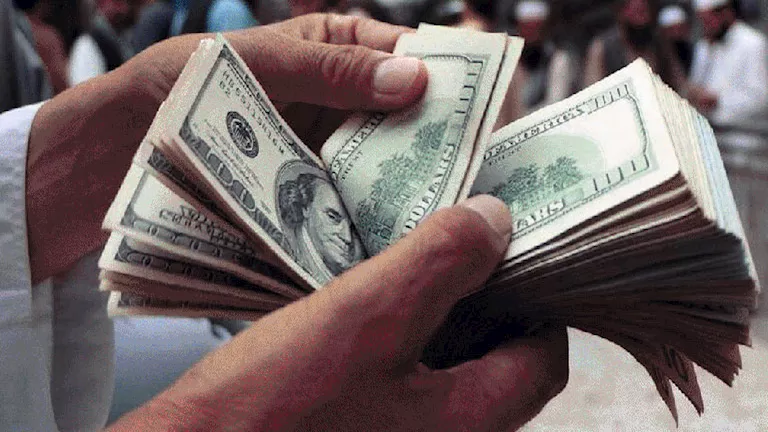 سعر الدولار يصل إلى 50.50 جنيه.. أسعار العملات الأجنبية ليوم الخميس 19 يونيو 2025 سعر الدولار يصل إلى 50.50 جنيه.. أسعار العملات الأجنبية ليوم الخميس 19 يونيو 2025