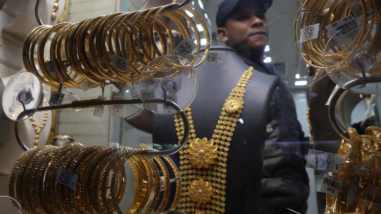 سعر الذهب في مصر يبقى ثابتًا اليوم.. عيار 21 يسجل 4790 جنيهاً سعر الذهب في مصر يبقى ثابتًا اليوم.. عيار 21 يسجل 4790 جنيهاً