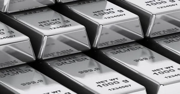 سعر الفضة اليوم يصل إلى أعلى نقطة له في 10 سنوات.. ما الذي يجري في السوق المصري؟ سعر الفضة اليوم يصل إلى أعلى نقطة له في 10 سنوات.. ما الذي يجري في السوق المصري؟
