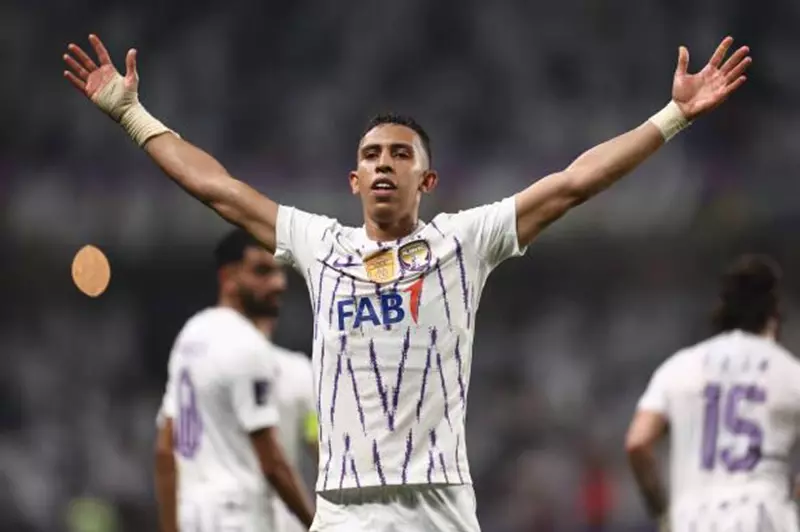 سفيان رحيمي: مجموعتنا في كأس العالم للأندية تحدي كبير.. ولا شيء مستحيل في عالم كرة القدم.