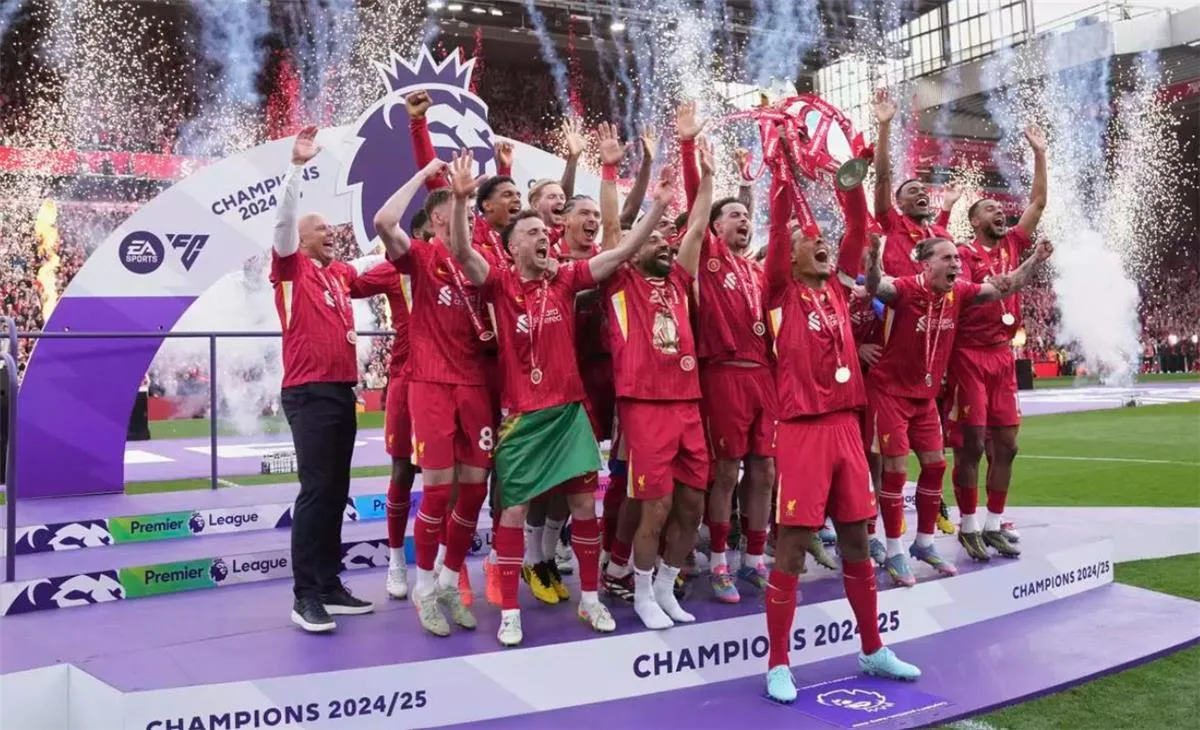 سكاي: برينتفورد ينجح في الاتفاق مع لاعب من ليفربول سكاي: برينتفورد ينجح في الاتفاق مع لاعب من ليفربول