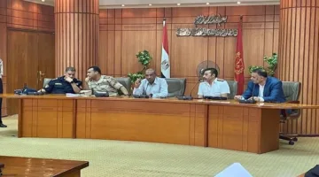 سكرتير عام بورسعيد يتفقد تحضيرات المحافظة لامتحانات الثانوية العامة