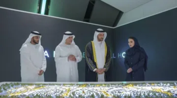 سلطان بن أحمد يحضر احتفال تدشين مشروع مدينة خالد بن سلطان