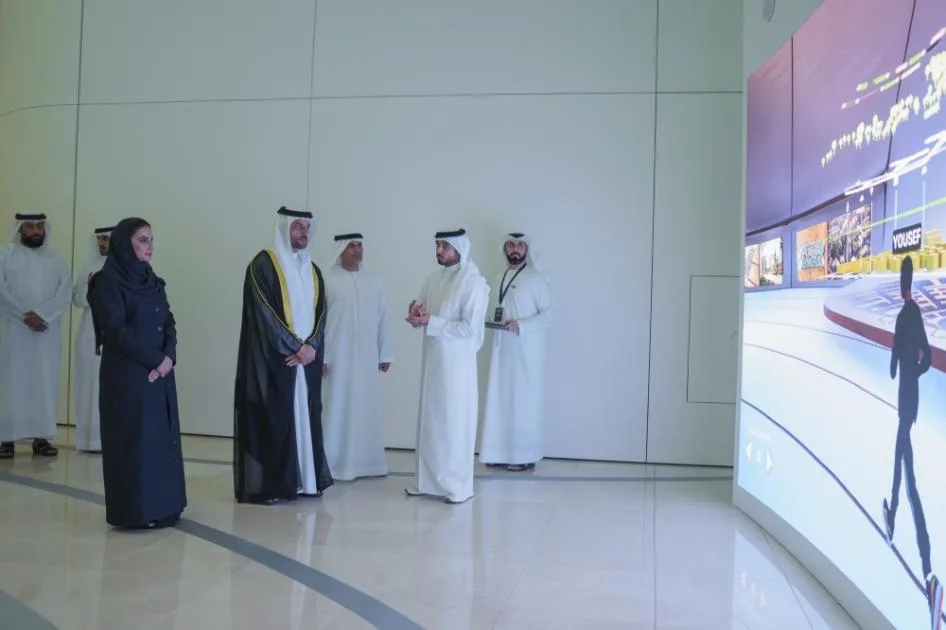 سلطان بن أحمد يحضر حفل افتتاح مشروع مدينة خالد بن سلطان (فيديو) سلطان بن أحمد يحضر حفل افتتاح مشروع مدينة خالد بن سلطان (فيديو)