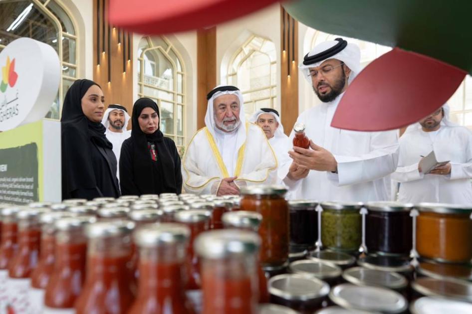سلطان يقود اجتماع مجلس أمناء جامعة الذيد سلطان يقود اجتماع مجلس أمناء جامعة الذيد