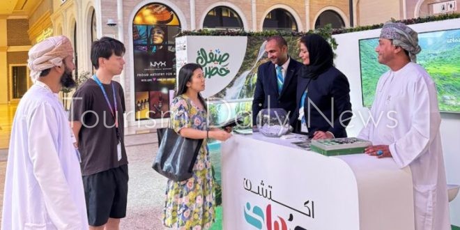 سلطنة عمان تدشن حملة “صيفك أخضر” للتسويق لموسم خريف ظفار في دول الخليج. سلطنة عمان تدشن حملة “صيفك أخضر” للتسويق لموسم خريف ظفار في دول الخليج.