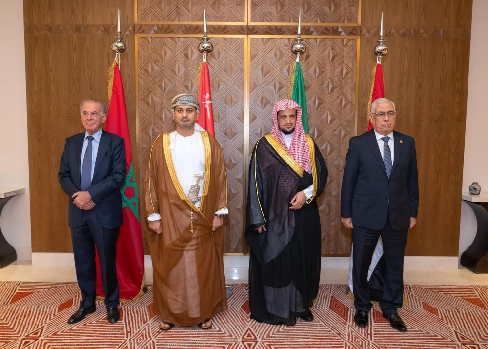 سلطنة عُمان تحتضن اجتماع اللجنة التنفيذية لجمعية المدّعين العامين العرب سلطنة عُمان تحتضن اجتماع اللجنة التنفيذية لجمعية المدّعين العامين العرب