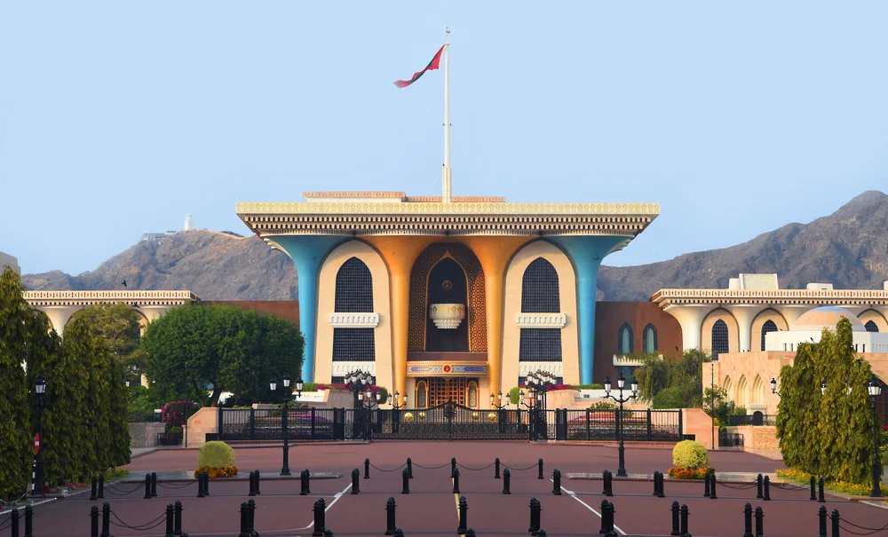 سلطنة عُمان تعزز مساعيها الدبلوماسية لإنهاء التوترات المستمرة بين إيران وإسرائيل. سلطنة عُمان تعزز مساعيها الدبلوماسية لإنهاء التوترات المستمرة بين إيران وإسرائيل.