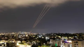 سلطنة عُمان تُعبّر عن شديد قلقها واستنكارها تجاه التصعيد الناتج عن الضربات الأمريكية على إيران