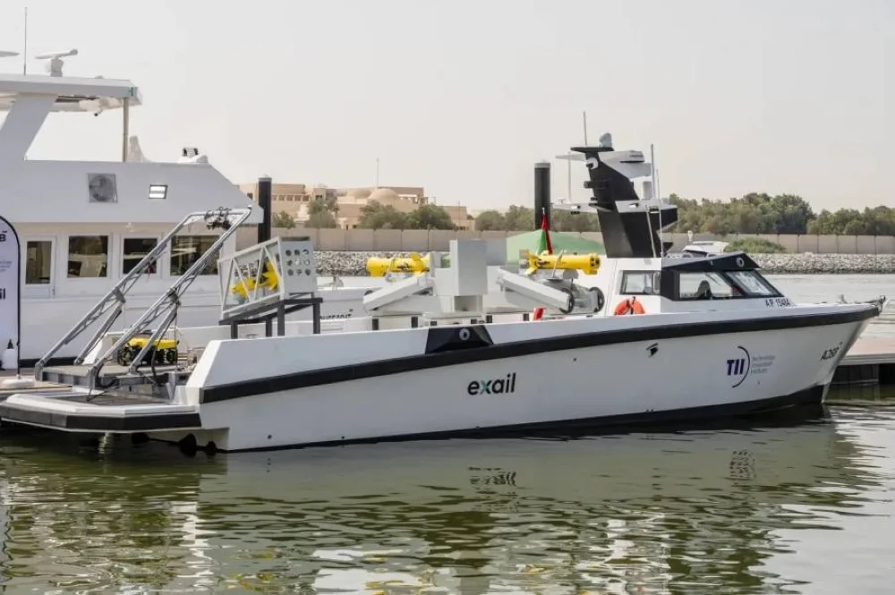 سهم أبوظبي لبناء السفن يسجل ارتفاعاً بعد الحصول على عقد دفاعي كبير مع الكويت سهم أبوظبي لبناء السفن يسجل ارتفاعاً بعد الحصول على عقد دفاعي كبير مع الكويت