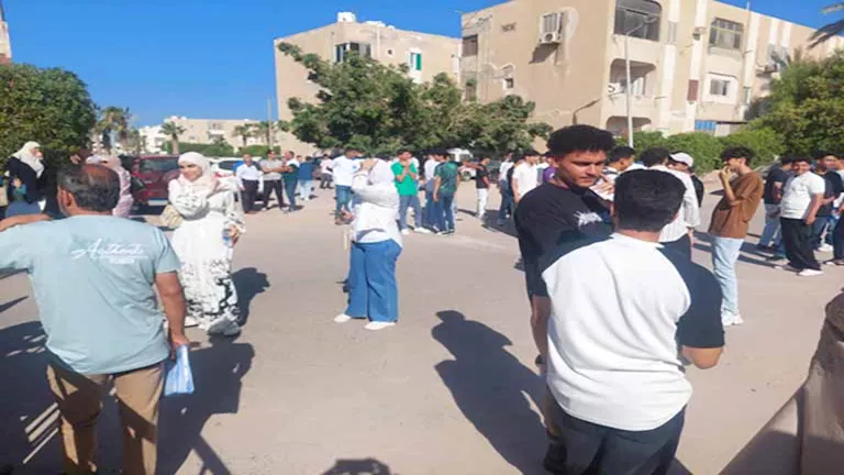 سيارات إسعاف متاحة أمام كل لجنة: بدء امتحانات الثانوية العامة في جنوب سيناء