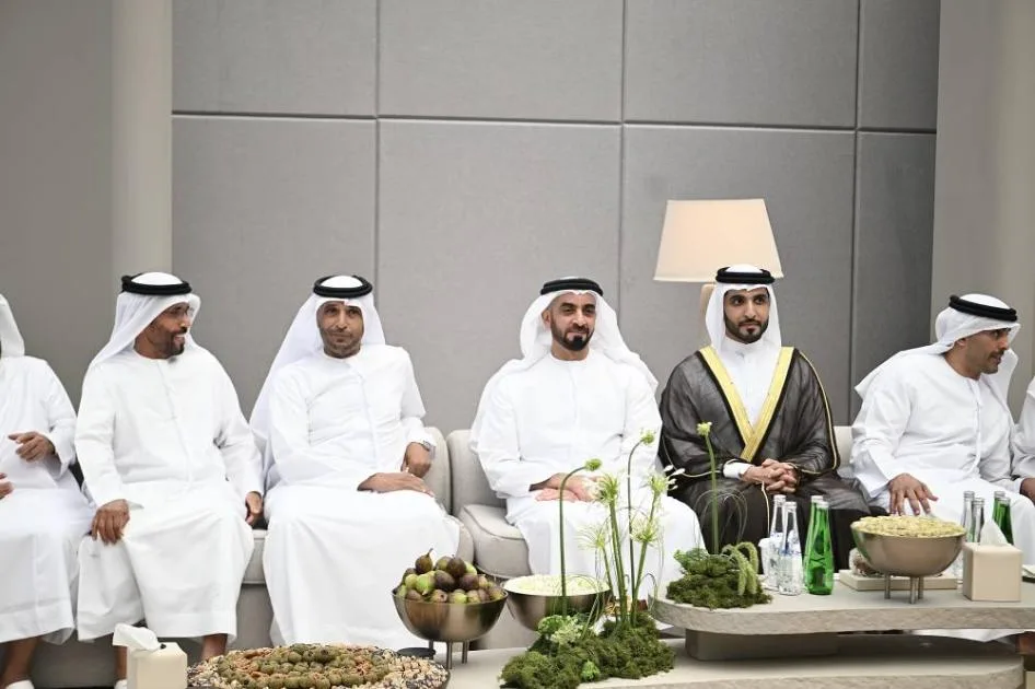 سيف بن زايد يشارك في احتفالات الشريفي والعميمي سيف بن زايد يشارك في احتفالات الشريفي والعميمي
