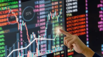 سيولة بقيمة 5.2 مليار.. “تاسي” يُنهي يومه بانخفاض 1% و”نمو” يسجل تراجعاً بنسبة 1.5%