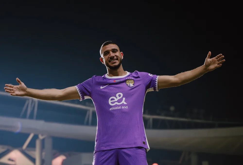 شاهد وقرر بنفسك: هل منعت بينسو رامي ربيعة من تسجيل هدفه الأول مع العين الإماراتي؟ شاهد وقرر بنفسك: هل منعت بينسو رامي ربيعة من تسجيل هدفه الأول مع العين الإماراتي؟