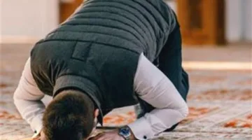 شخص يواجه ضعفاً في العبادة.. نصائح دار الإفتاء بشأن عملين ودعاء للمساعدة