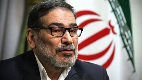 شمخاني يبعث برسالة قوية إلى خامنئي: أنا هنا ومستعد لتقديم حياتي من أجل القضية شمخاني يبعث برسالة قوية إلى خامنئي: أنا هنا ومستعد لتقديم حياتي من أجل القضية