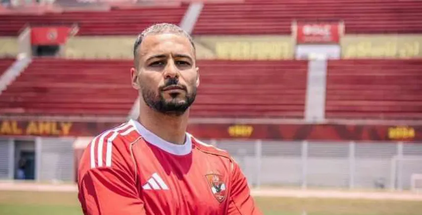 شوبير: الأهلي نجح في معالجة مشكلة قلب الدفاع من خلال تعاقده مع بيكهام شوبير: الأهلي نجح في معالجة مشكلة قلب الدفاع من خلال تعاقده مع بيكهام