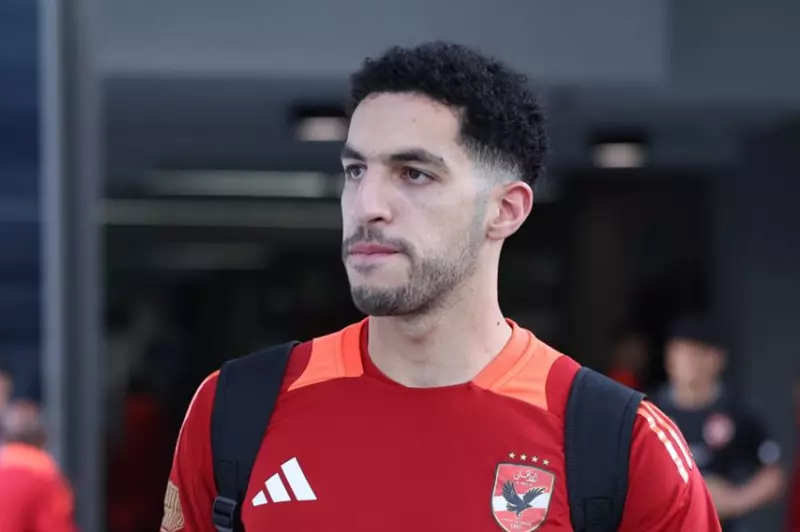 شوبير: مصيري مرتبط بالأهلي.. وتجربتي مع “ريبييرو” تعد جديدة بالنسبة لي شوبير: مصيري مرتبط بالأهلي.. وتجربتي مع “ريبييرو” تعد جديدة بالنسبة لي