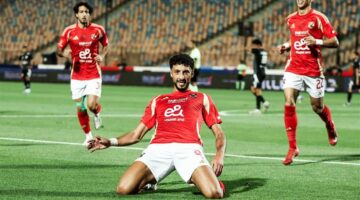شوبير يكشف تفاصيل مثيرة حول العرض الأمريكي وموقف الأهلي من انتقال وسام أبوعلي