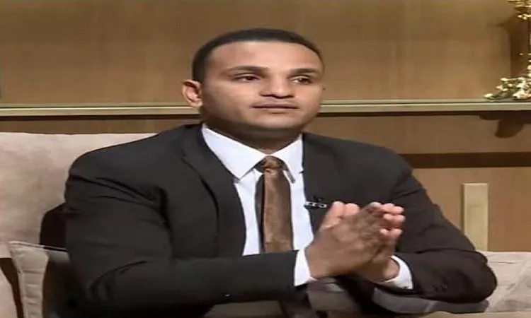صحفي: برنامج حياة كريمة يمثل تحولاً غير مسبوق في تاريخ مصر صحفي: برنامج حياة كريمة يمثل تحولاً غير مسبوق في تاريخ مصر