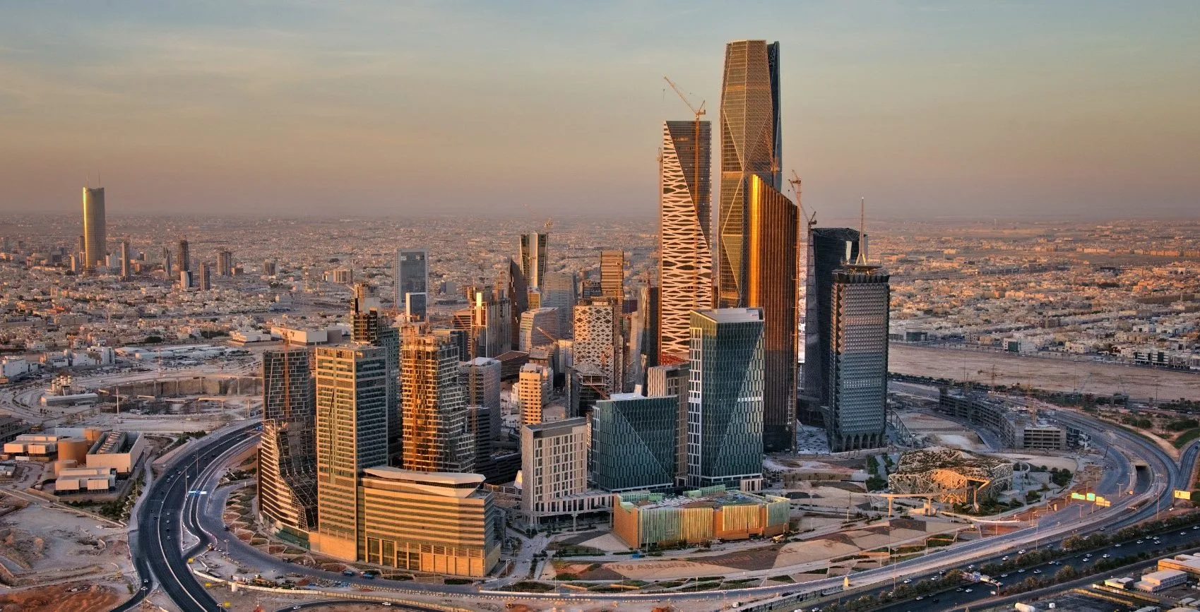 صفقات السوق العقاري تتجاوز 435.4 مليون ريال اليوم صفقات السوق العقاري تتجاوز 435.4 مليون ريال اليوم