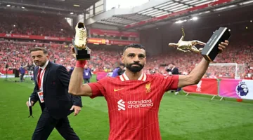 صلاح يتنافس مع 5 لاعبين على لقب أفضل لاعب في الدوري الإنجليزي