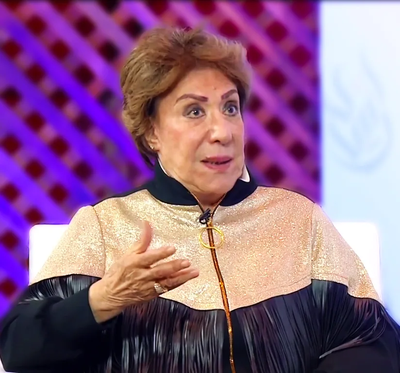 صوتٌ حزين يودع.. سميحة أيوب تبكي قبل رحيلها: يتنظرون تكريم الفنان بعد وفاته صوتٌ حزين يودع.. سميحة أيوب تبكي قبل رحيلها: يتنظرون تكريم الفنان بعد وفاته