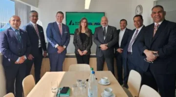صور: إير كايرو تعزز برامج سلامة الطيران بالتعاون الاستراتيجي مع Acron Aviation