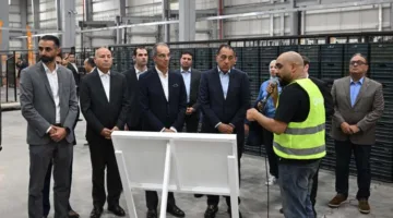 صور.. رئيس الوزراء: الشركات العالمية تثق في بيئة الاستثمار بمصر